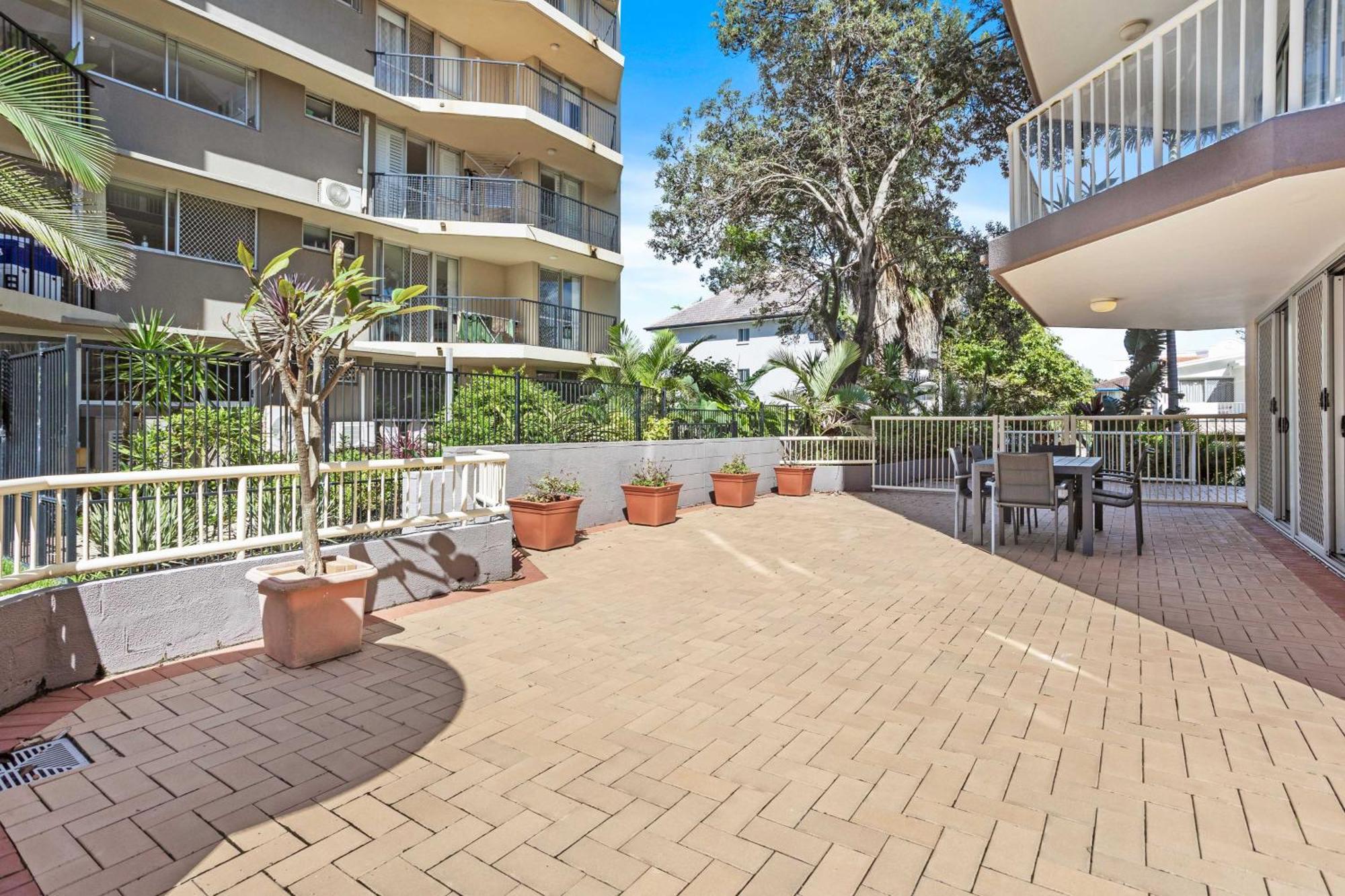 Sandown - Hosted By Burleigh Letting Apartment *
